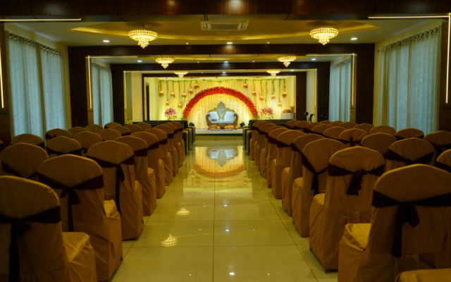 Hotel Maruthi Inn