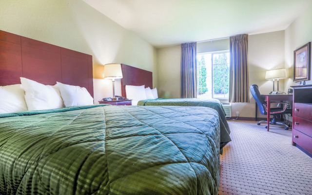 Evansville Inn & Suites By OYO