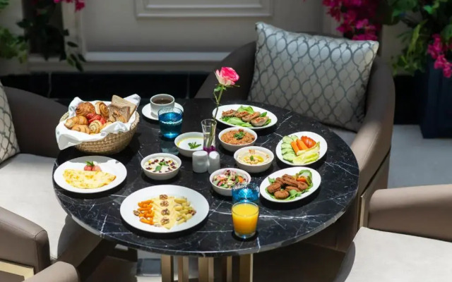 Gardino Hotel & Residence