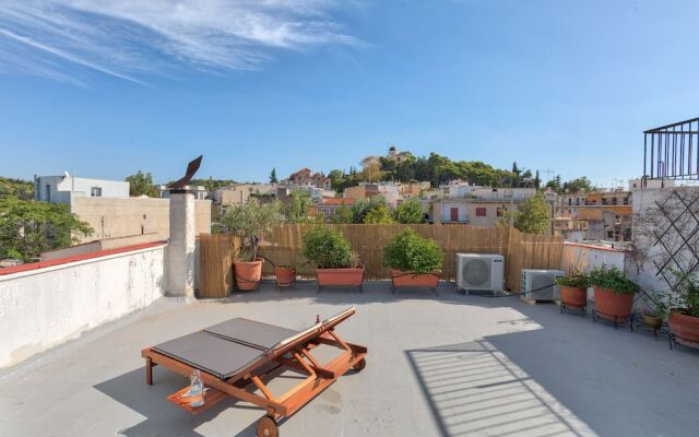 Serene Acropolis View Roofdeck
