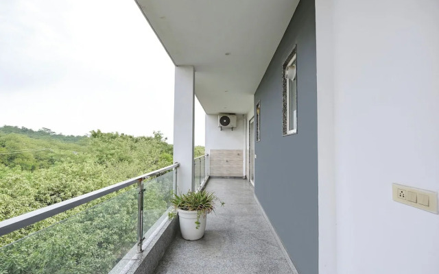 Fabhotel The Prime Land