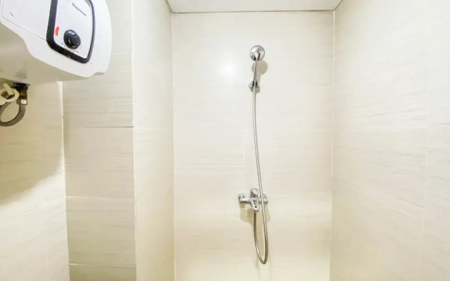 Cozy & Homey 1BR at Gateway Pasteur Apartment
