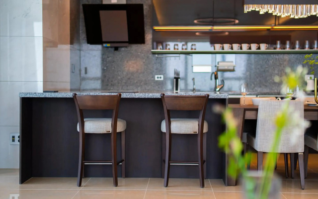 Newcz Lct Residence
