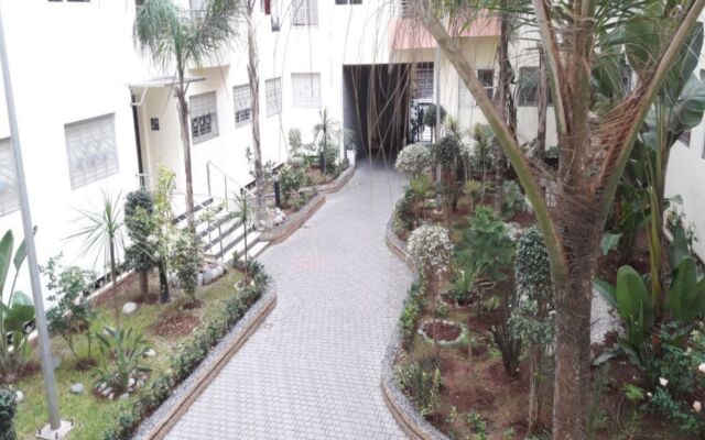 Holiday Suites