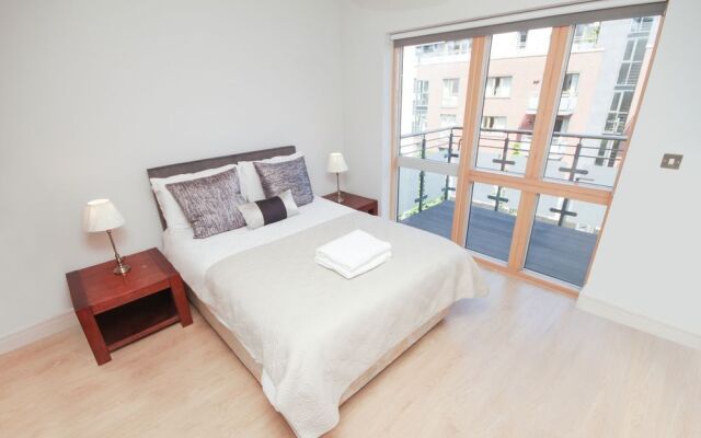 Luxury Asgard Road Apartment