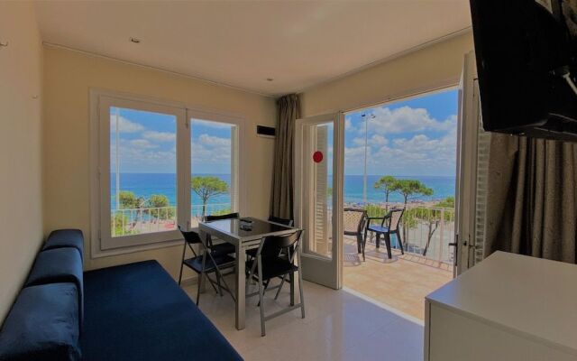 Apartamentos Aromar