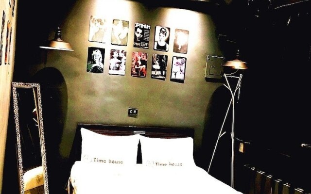 Time House Chain Hualien Train Station Hostel