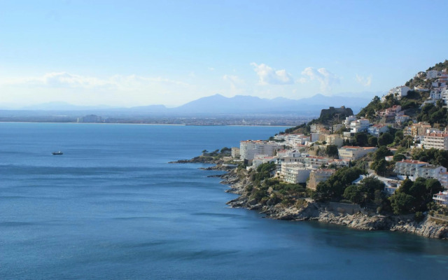 Impresionantes vistas del mar en Roses, Canyelles