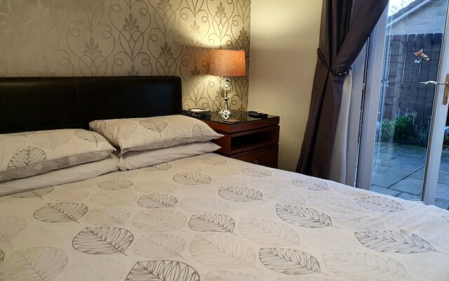 The Wee Studio For Two