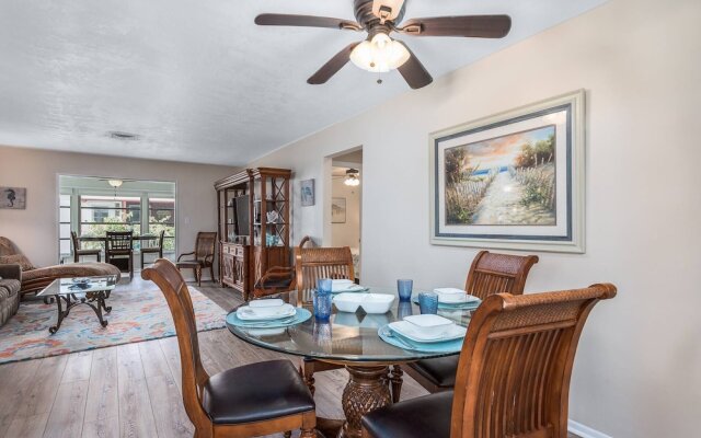 Vista Hermosa Casita Near the Beach