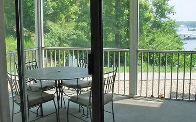 Vintage Landing Condominiums