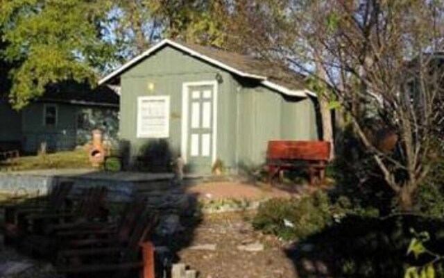 Four Winds Victorian Venue & Suites