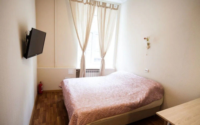 Samsonov Hotel on Goncharnaya 8