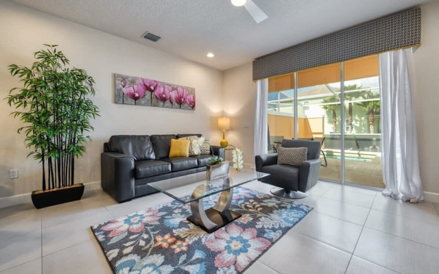 3BR Home w/ Private Pool Near Disney