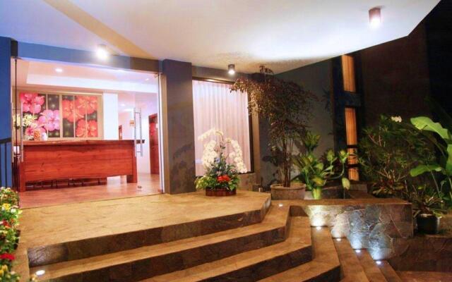 Hotel Amira Pasteur