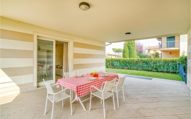 Beautiful home in Puegnago sul garda with 3 Bedrooms, WiFi and Outdoor swimming pool