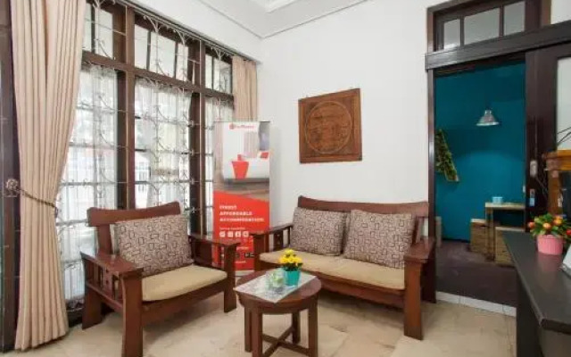 Asri Homestay Syariah by RedDoorz