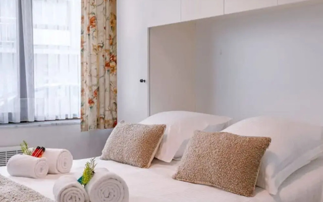 Cosy Apartment at Walking Distance From the Beach