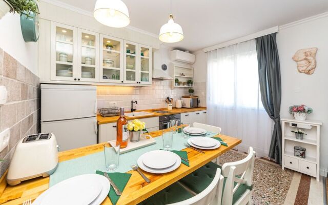 Holiday Apartment Miltoni Split