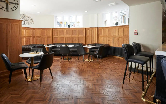 The Crown Hotel