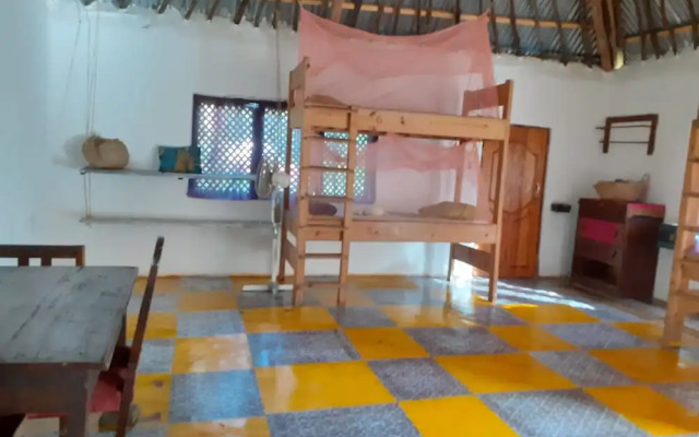 Swahili Divers & Gecko Nature Lodge