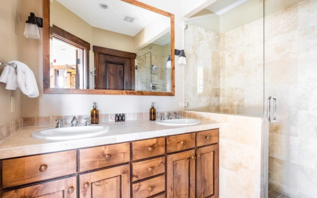 Three Kings - Slopeside