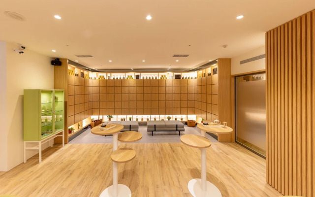 CHO Stay Capsule Hotel - Taoyuan Airport T2