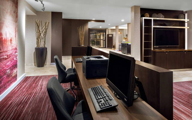 Courtyard by Marriott Pittsburgh Airport