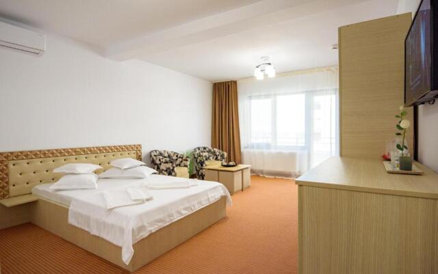 SaloS Beach Resort
