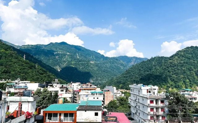Hotstel Rishikesh,Tapovan