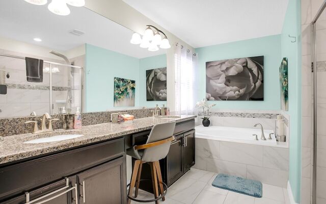 5428 Solterra Circle