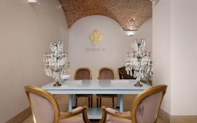 Aurea Once Upon a House