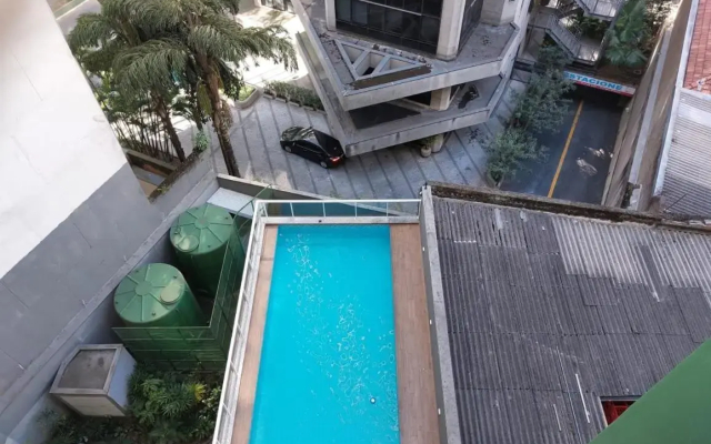 STUDIO prox. Metrô Avs.Paulista e Brig. L. Antonio — Sao Paulo