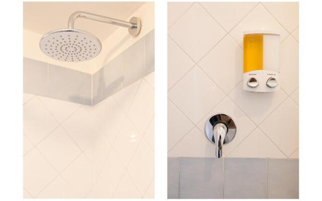 Light Blue - Apartment in the middle of everything