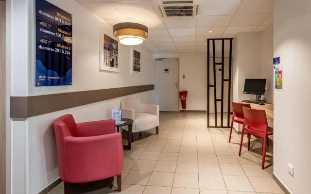ACE Hôtel Bordeaux Carbon Banc
