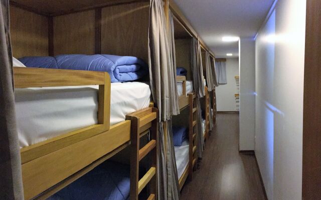Eleganz Hostel & Suites