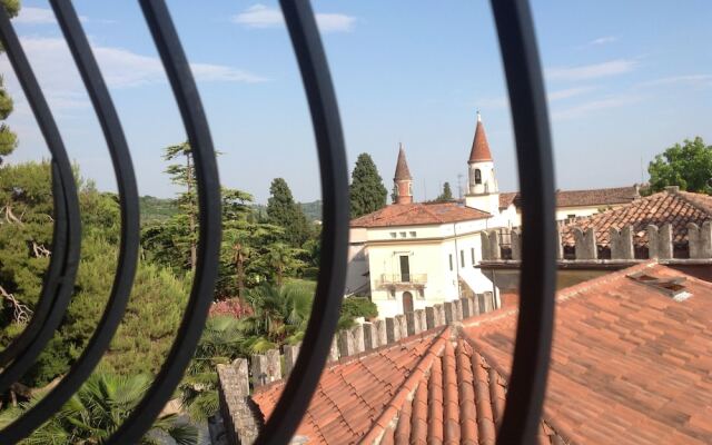 San Dionigi Apartments
