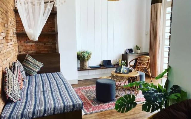 Emerald Boutique Stay 2 - Hobo Studio