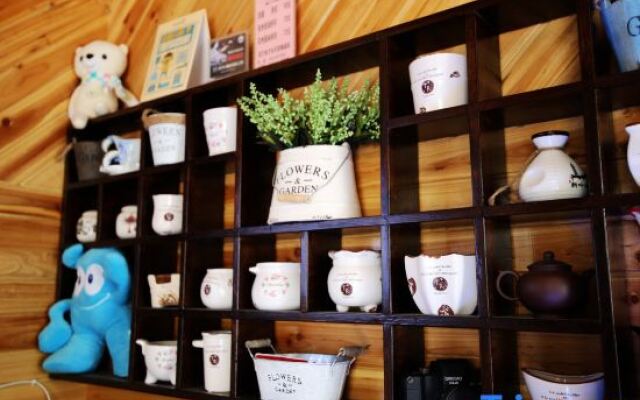 Wuzhen Xianglibaren Homestay (Wuzhen Xizha South Gate)