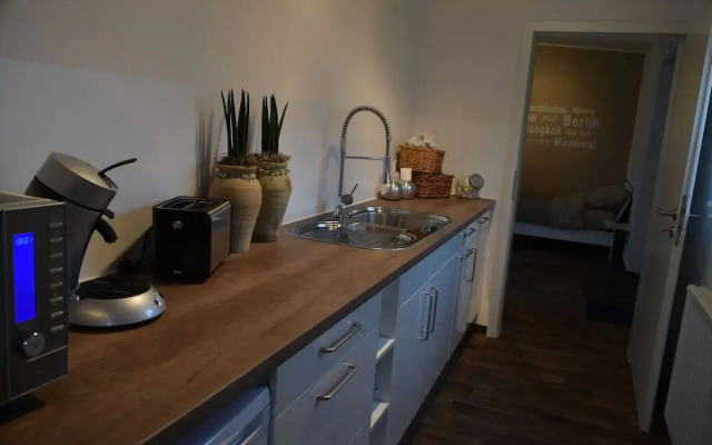 Hostel Hamm by Geronimo