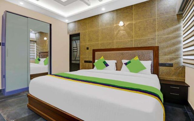 Treebo Pushpak Service Apartment