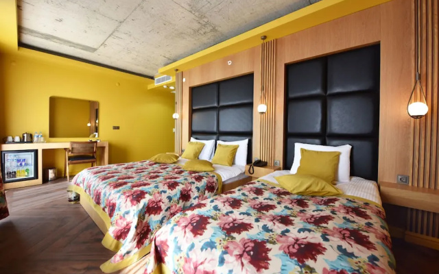 Bayberd Hotel