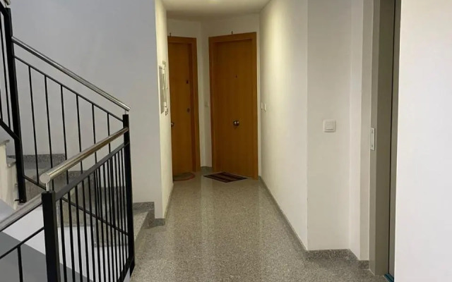 Apartamento en sol, Ador