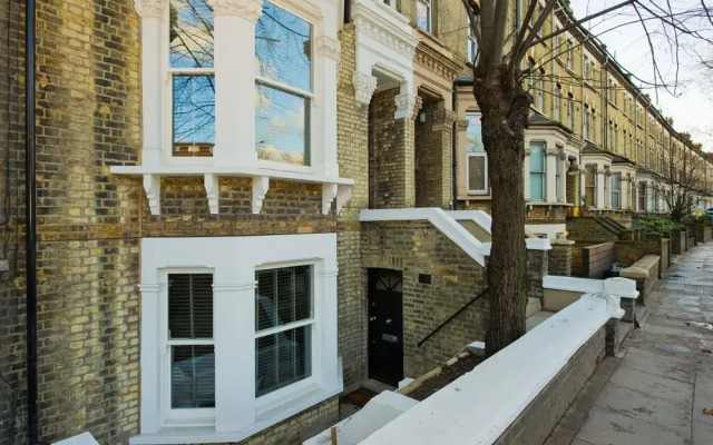 London4Less West Kensington Apartments