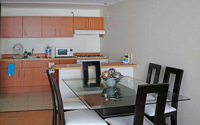 Puerta Alameda Suites