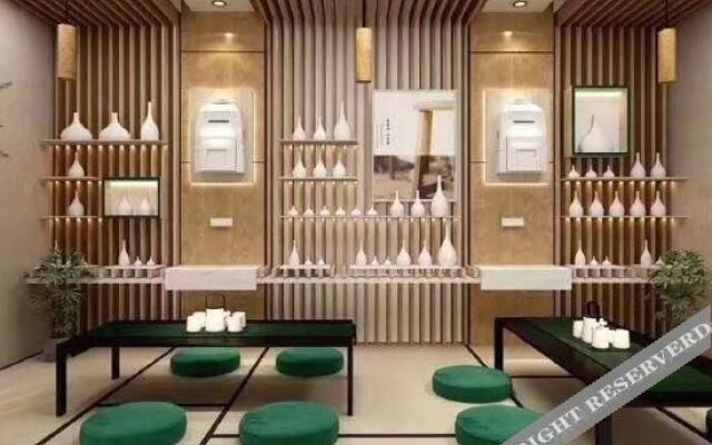 Tankup Kaifeng Gulou Hotel