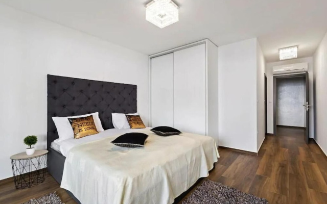 Villa Three Units