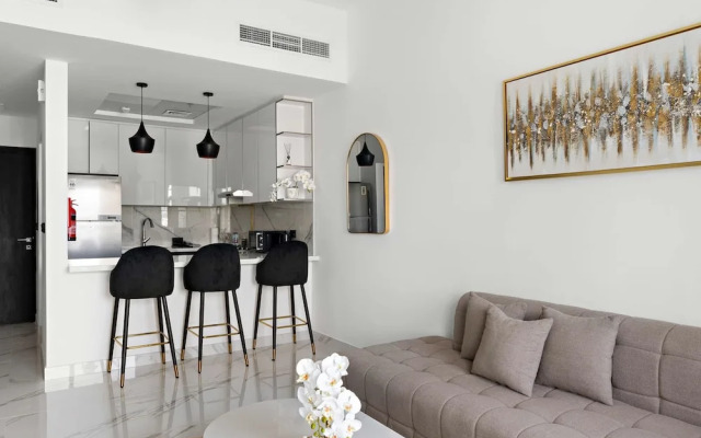 Charming 1bedroom With Pool and gym in Arjan