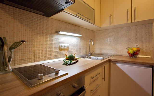 Apartment Neno - 50 m from center: Ana Jelsa, Island Hvar