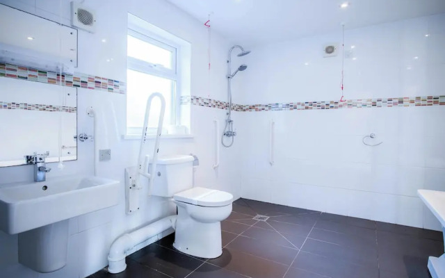 The Beacon - 3 Bed - Ludchurch